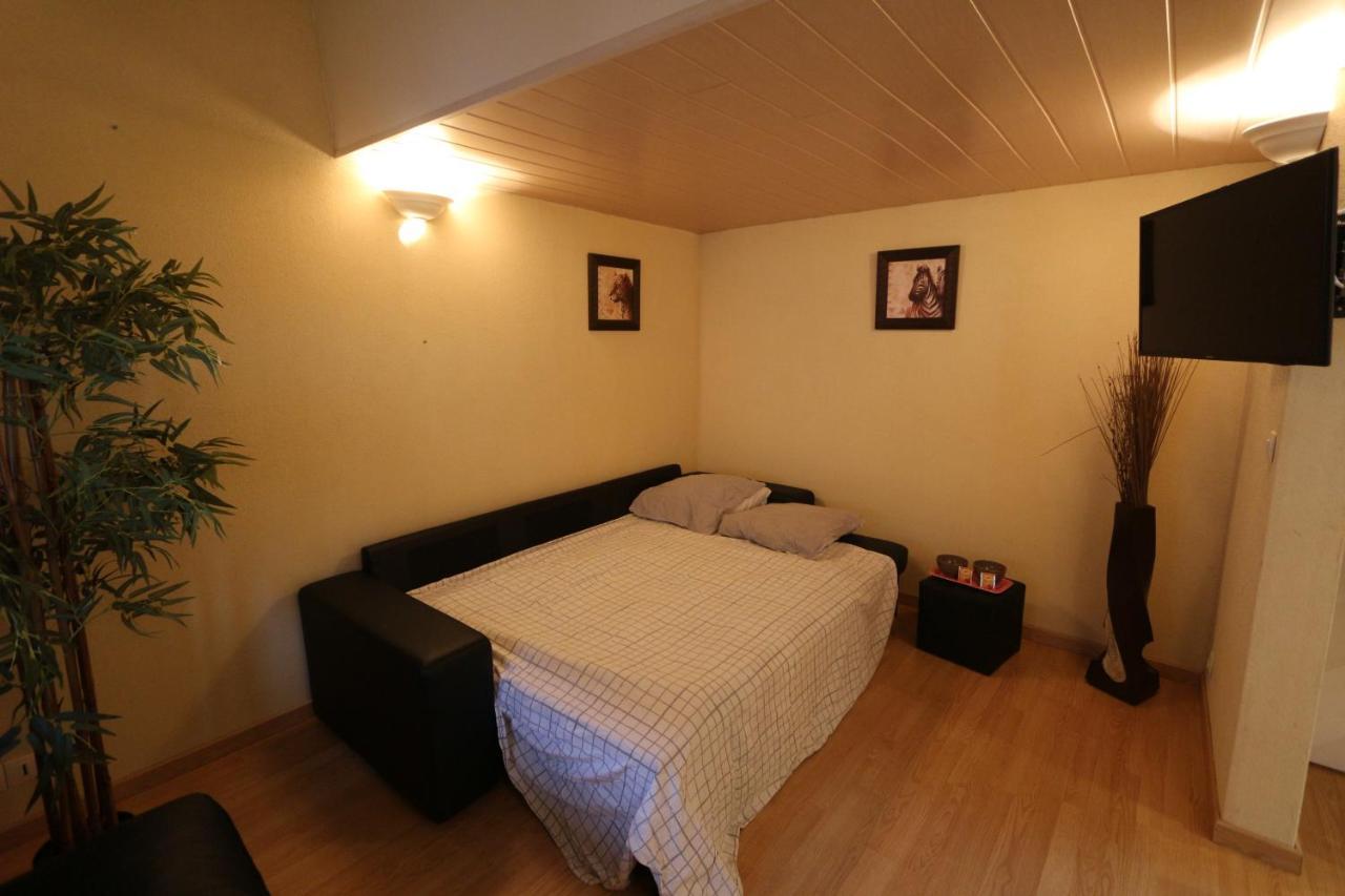 Centre Apartment *